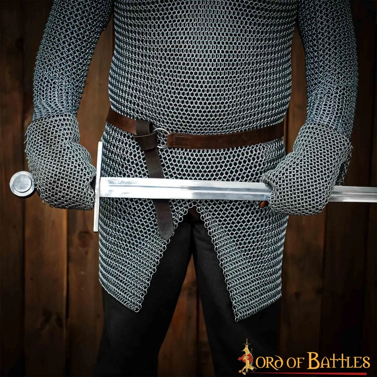 Medieval Mitten Gloves With Butted Chainmail Sheet - Image 3