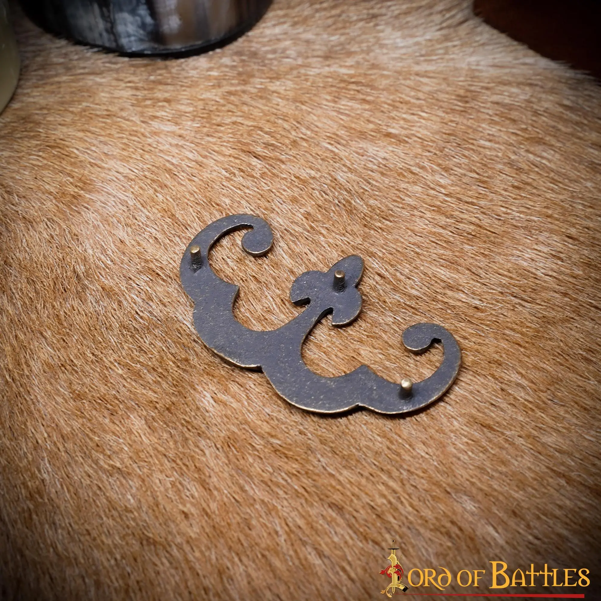 Leather And Apparel Fleur De Lis Mounts Antique Brass Decoration Set Of 3 - Image 5