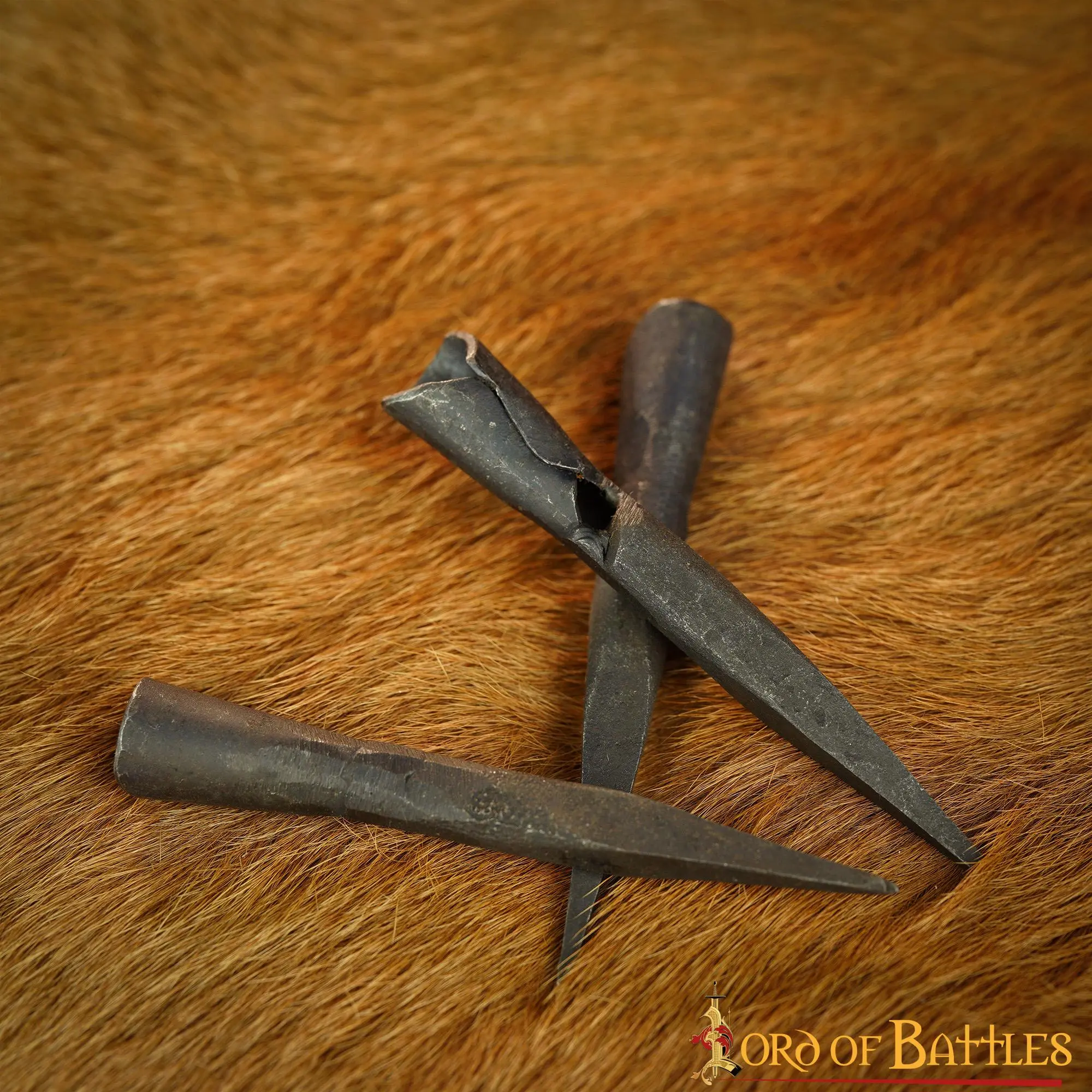 Late Medieval Bodkin Arrowhead Hand Forged Iron Weapon Accessory - Image 6